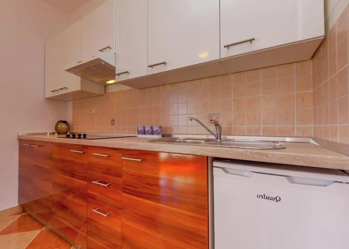 Apartman In By The Seafront